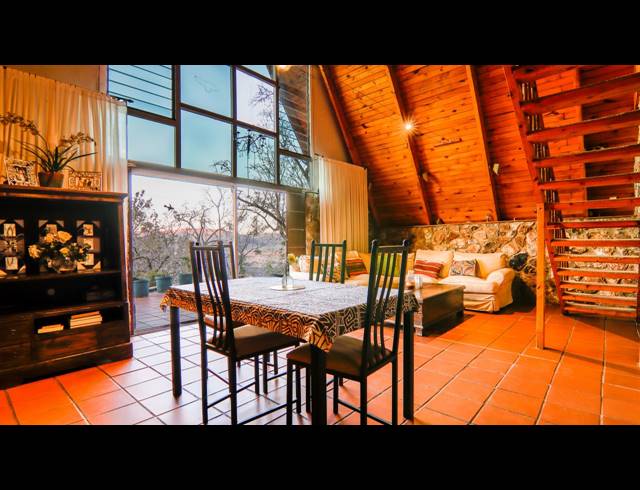 6 BEDROOM LODGE FOR SALE IN SCHURVEBERG AH